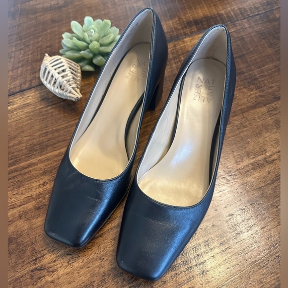 Naturalizer | “KARINA” Square Toe Block Heel Leather Pump - Picture 3 of 8